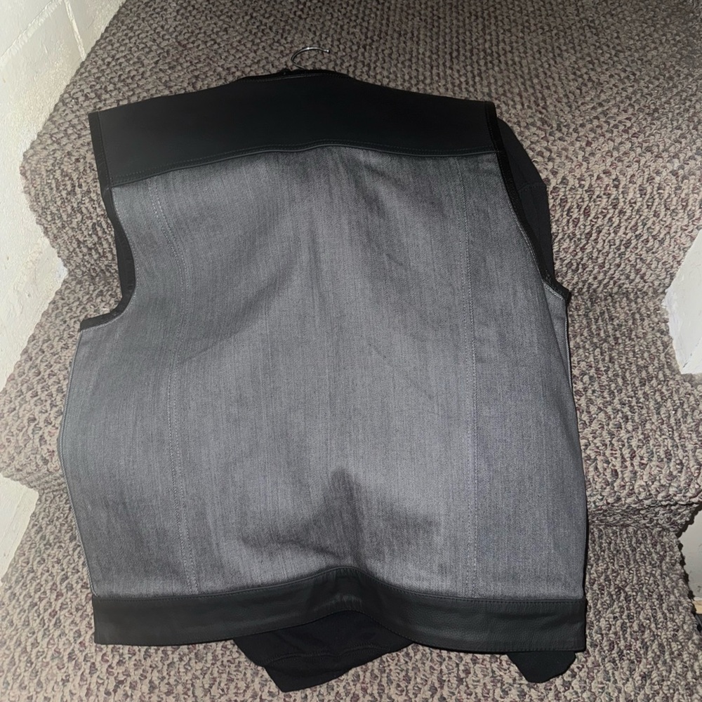 Leather vest worn once don’t wear it anymore